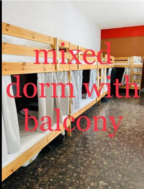 Noer Hostel ラルナカ エクステリア 写真